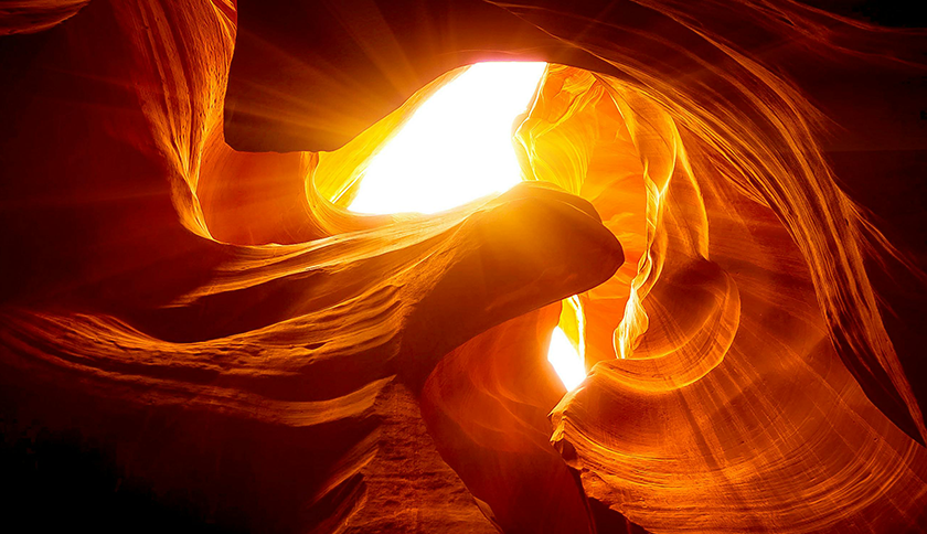 凯发天生一触即发制药盛装参展2024西鼎会，共绘健康产业新蓝图！